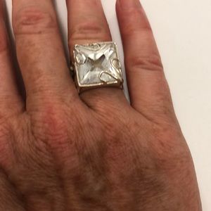 Ring Silver 925 Stamped Filigree with Square Crystal Inlay Excellent Condition